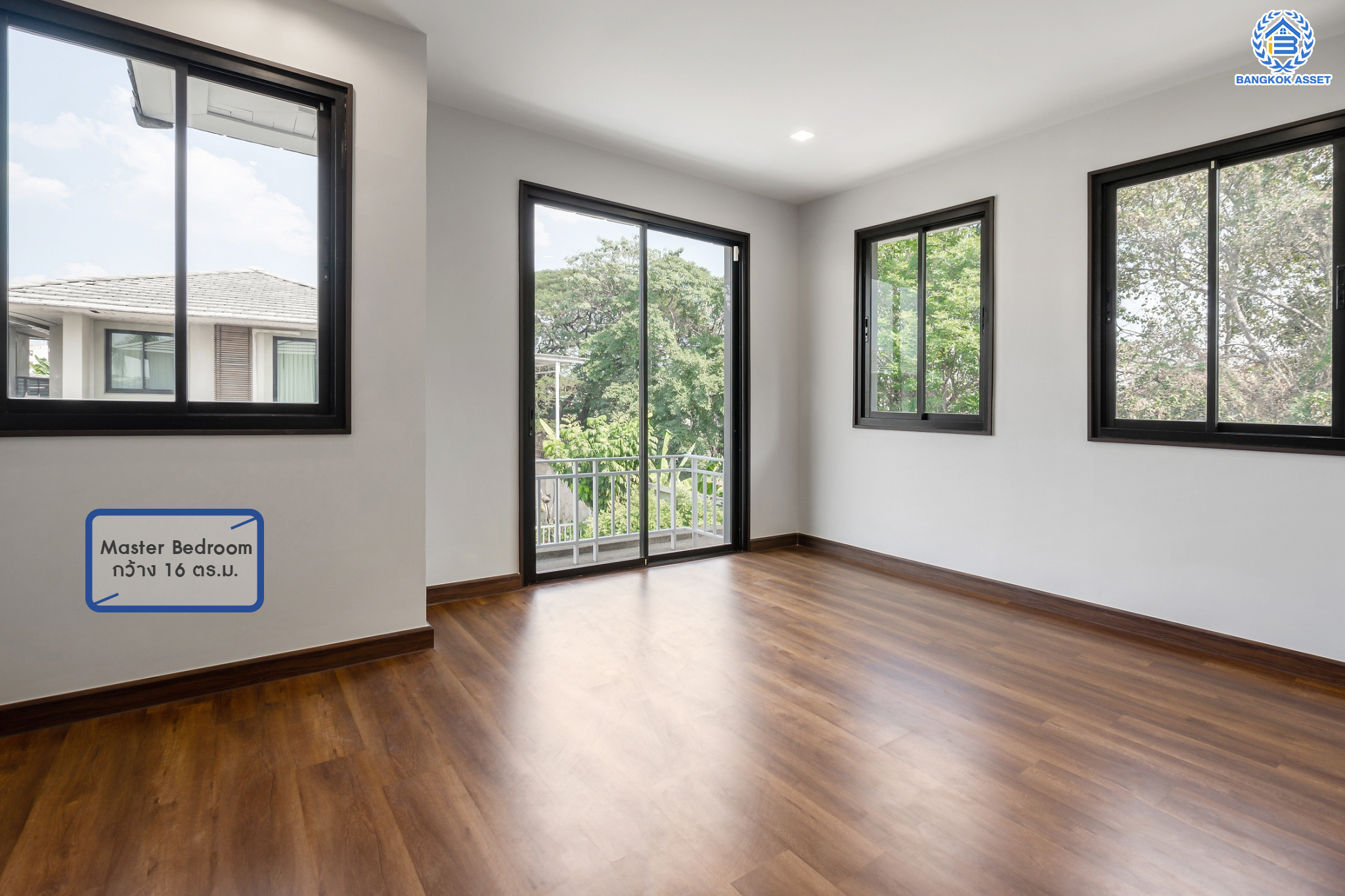 บ้านมือสองตกแต่งใหม่ ม.นราวัลล์ เกษตร-นวมินทร์ บ้านเดี่ยวหลังมุม เนื้อที่ 54.2 ตร.ว. ฟังก์ชันรวม 4 ห้องนอน 3 ห้องน้ำ 1 ห้องอเนกประสงค์ จอดรถได้ 2 คัน กว้างขวาง Built in Furniture พร้อมทุกการใช้งาน บนทำเลใจกลางเมือง! เชื่อมต่อทั้ง ถนนนวมินทร์, ถนนนวลจันทร์, ถ.ลาดพร้าว, ถ.รามอินทรา ใกล้ The Walk เกษตรนวมินทร์, ทางด่วนรามอินทรา และรถไฟฟ้าสายสีน้ำตาล "สถานีนวลจันทร์"